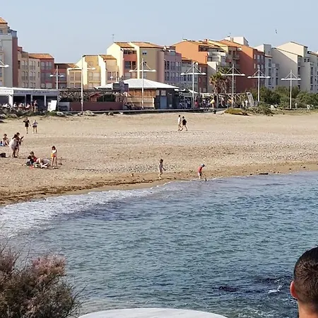 Studio Cabine 4p Proche Mer/piscine/parking Appartement Agde